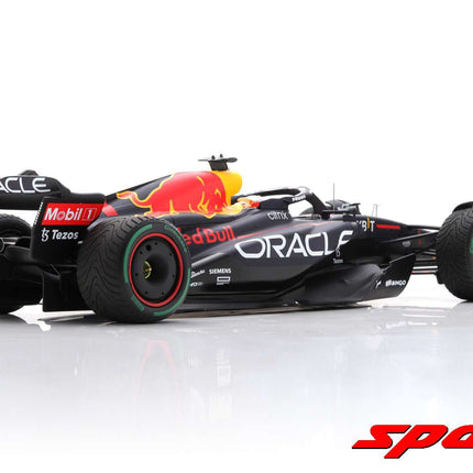 1:18 Spark SPA 18S774 Max Verstappen Red Bull RB18 1st Japanese GP & Champ 2022